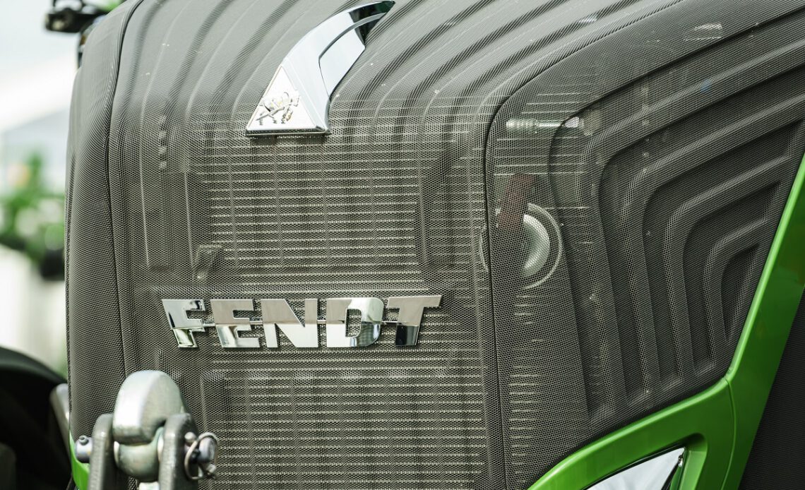 Ciągnik rolniczy marki FENDT
